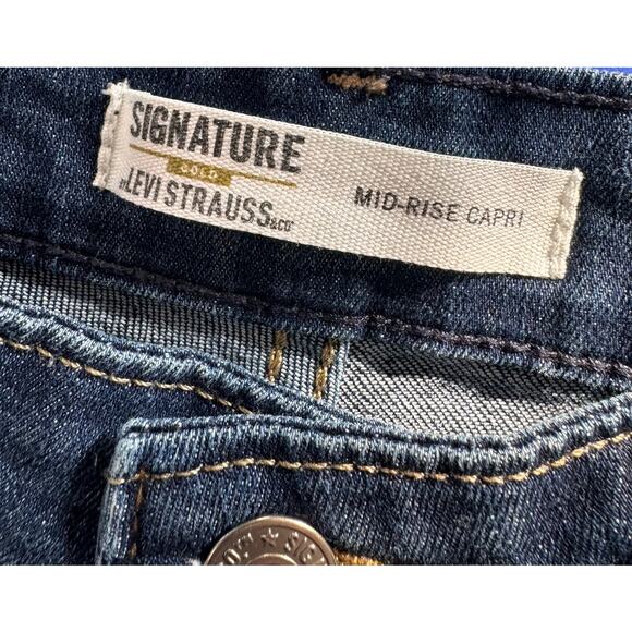 Levi's Signature Blue Mid Rise Capri Jeans Size 8 W29 Cotton Polyester - Picture 3 of 8